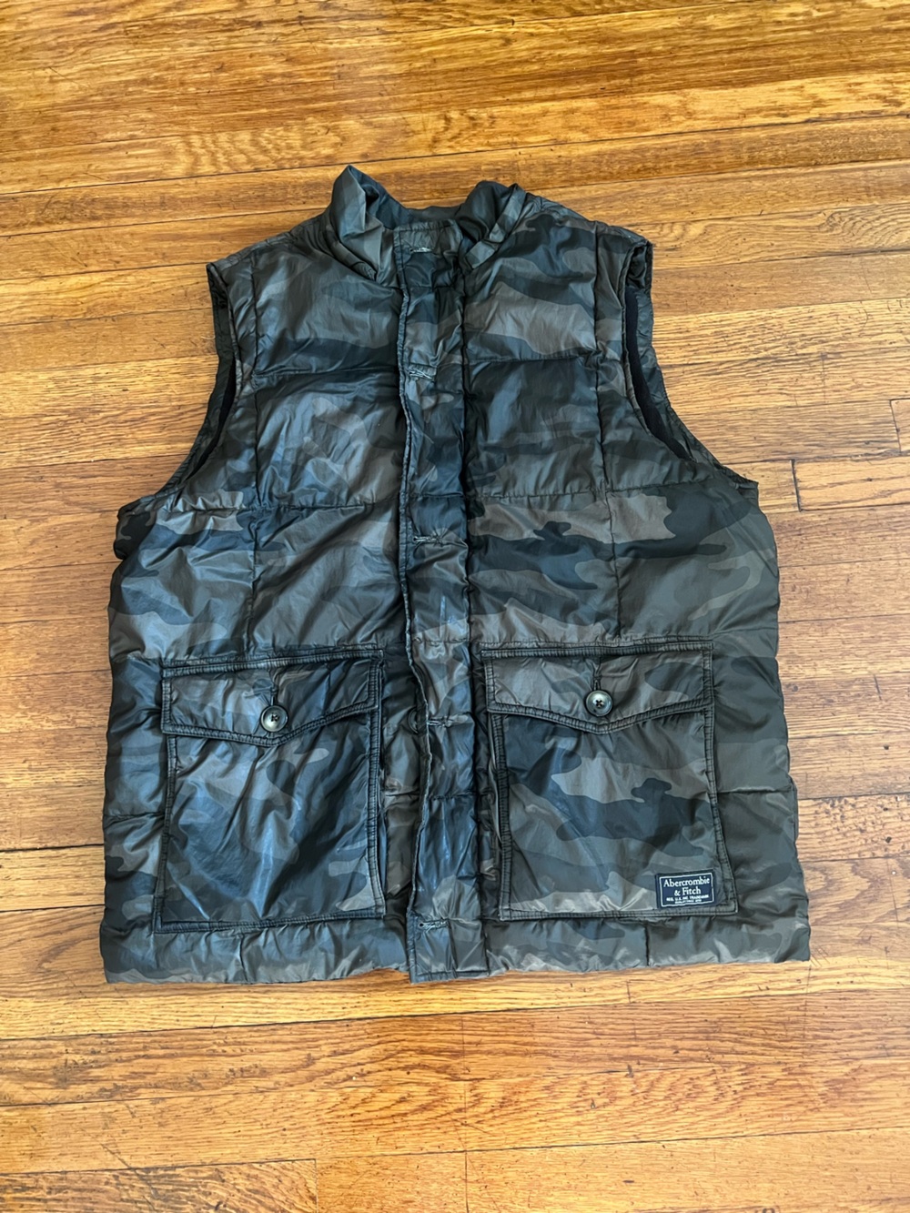 Abercrombie & Fitch Kids Camouflage Puffer Vest - Black, Gray